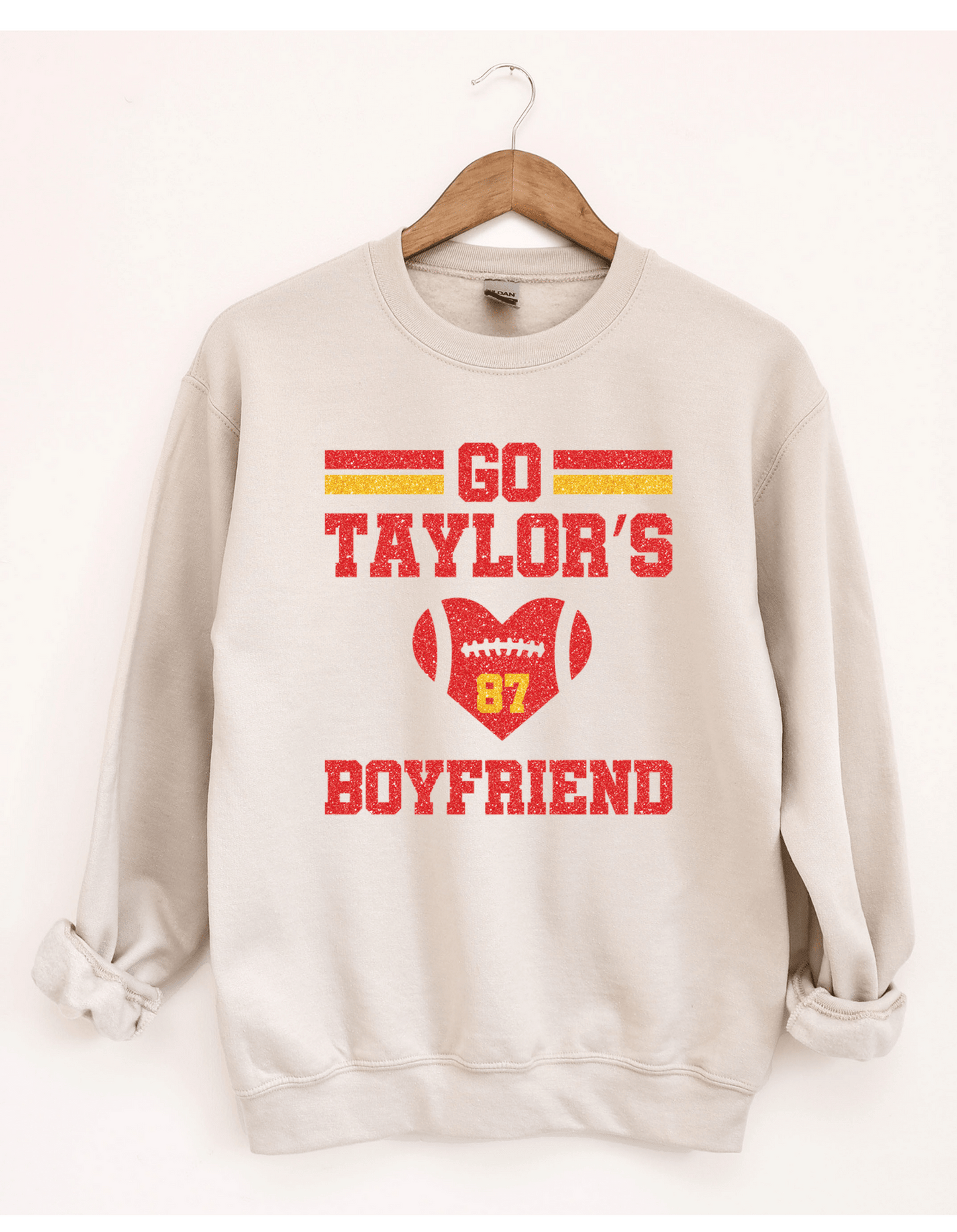 Go Taylor's BF